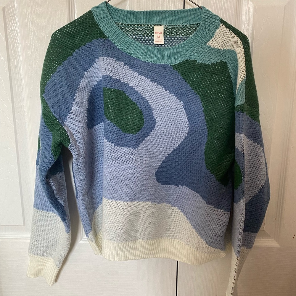 Swirl knit sweater